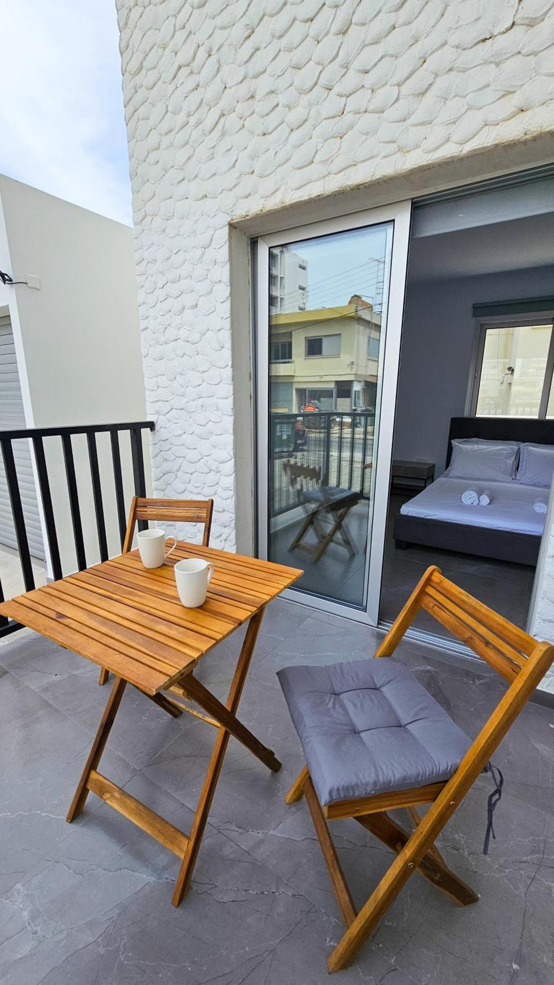 Eviathe Apartments Larnaca Zewnętrze zdjęcie
