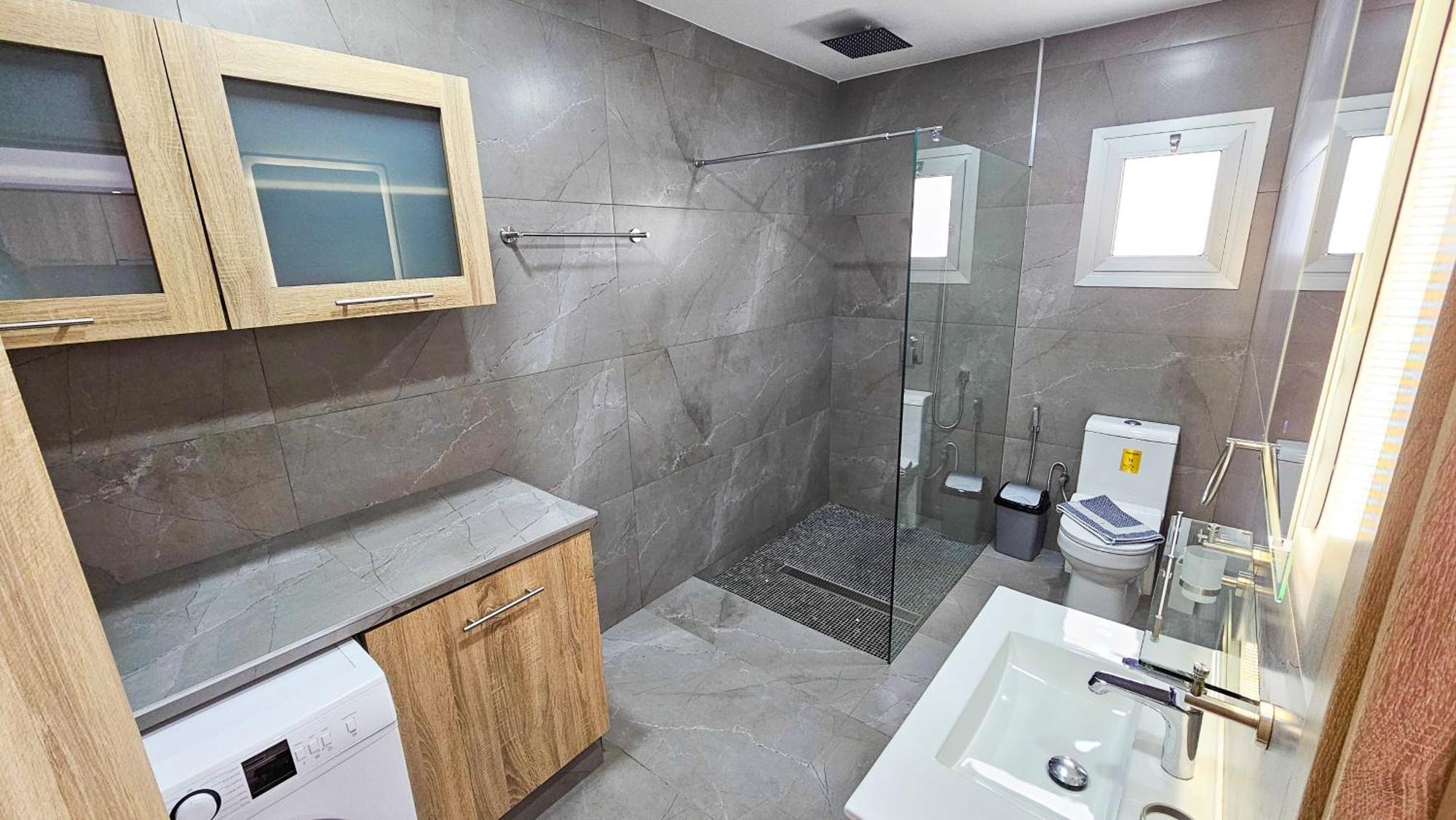 Eviathe Apartments Larnaca Zewnętrze zdjęcie
